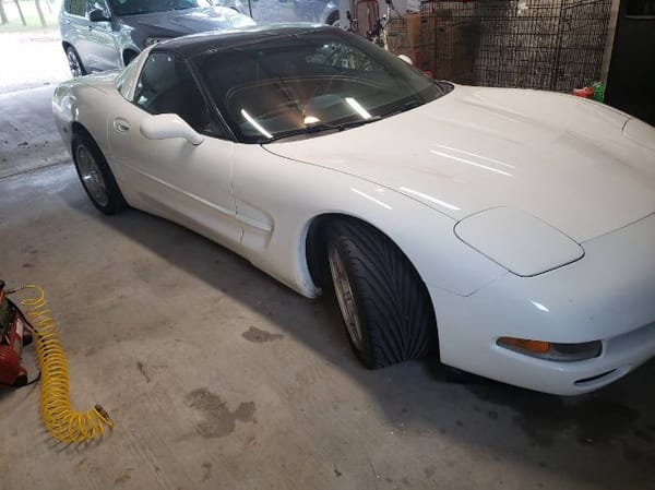 1998 Chevrolet Corvette  for Sale $20,995 