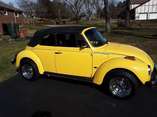 1975 Volkswagen Super Beetle  for Sale $21,895 