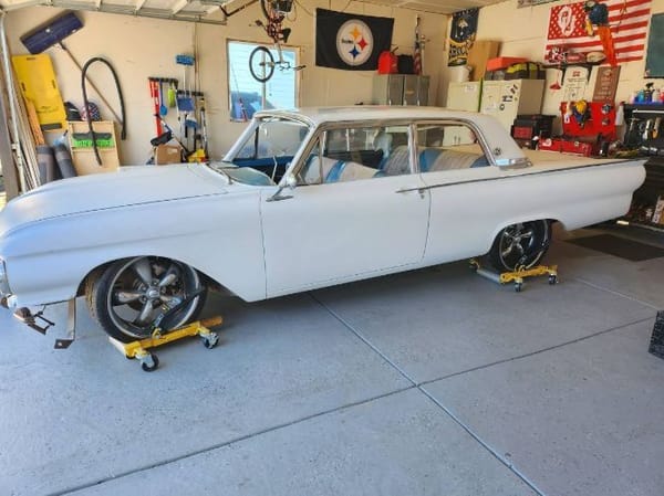 1961 Ford Galaxie  for Sale $10,995 