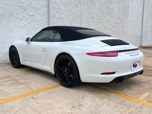 2015 Porsche 911  for Sale $102,895 