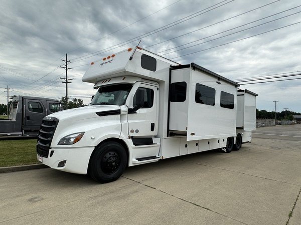 2025 Renegade 41CRB Motorhome   for Sale $662,000 