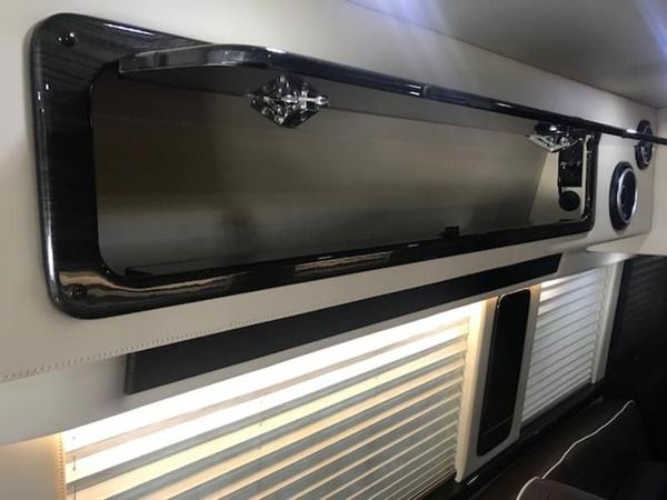 2019 Midwest Automotive Designs Daycruiser Sprinter Rv Campe