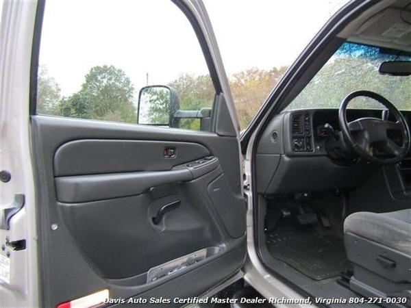 2006 CHEVROLET SILVERADO 2500HD for Sale $13,995