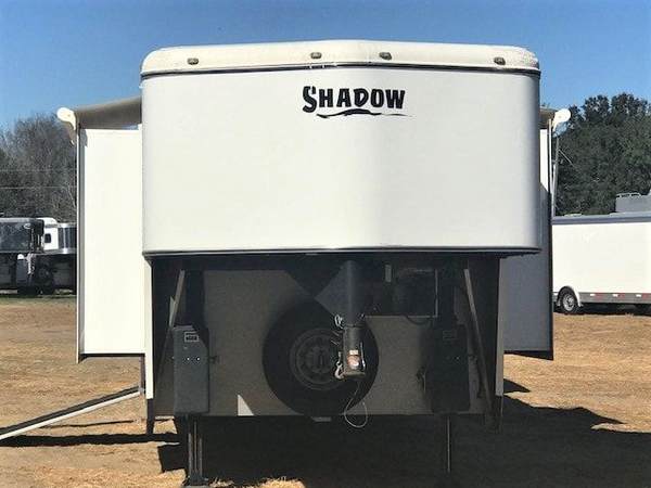 2010 STW Shadow Enclosed Trailer with LQ (Storefront)