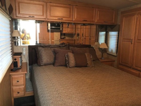 2007 Winnebago JOURNEY 36G for Sale $73,000