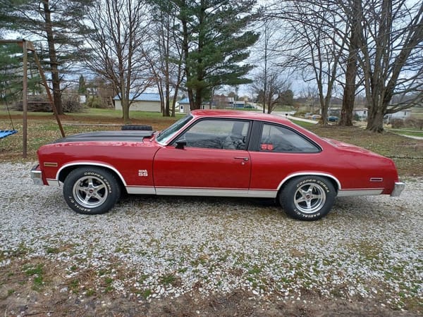 1975 Chevrolet Nova 