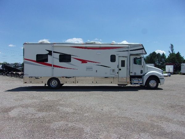 2003 Renegade 28' conversion for Sale $119,000