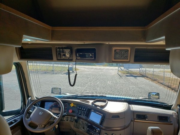2018 Haulmark 45' Status Tandem Axle Super C Motorcoach