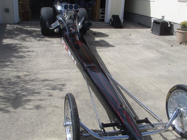 Front engine dragster