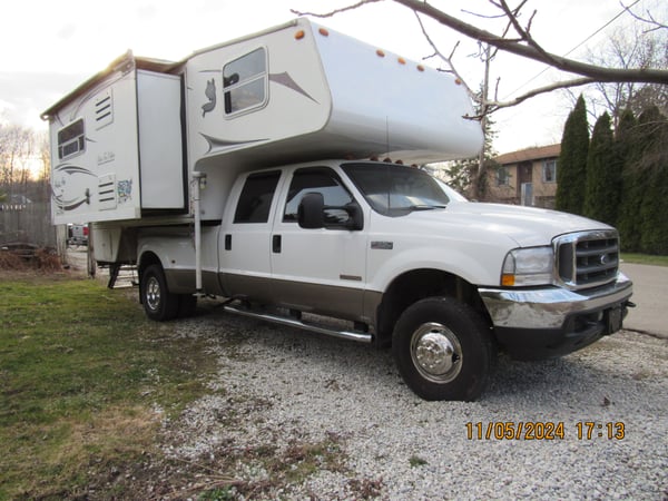 2003 Ford f350 super duty crew cab  for Sale $48,000 