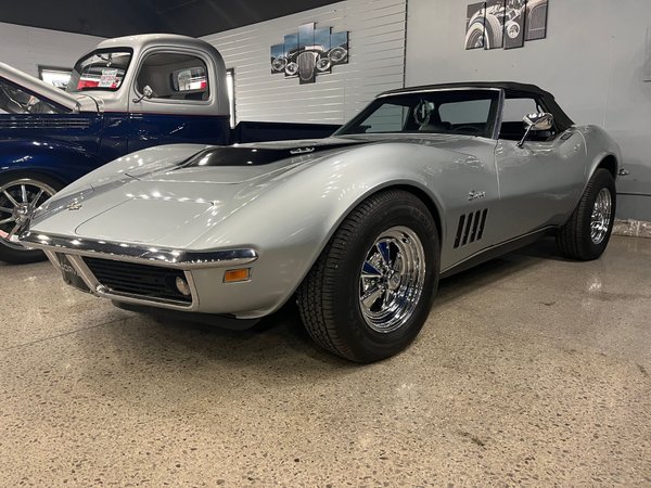 2 Owner 1969 Corvette Stingray 427/4-Speed