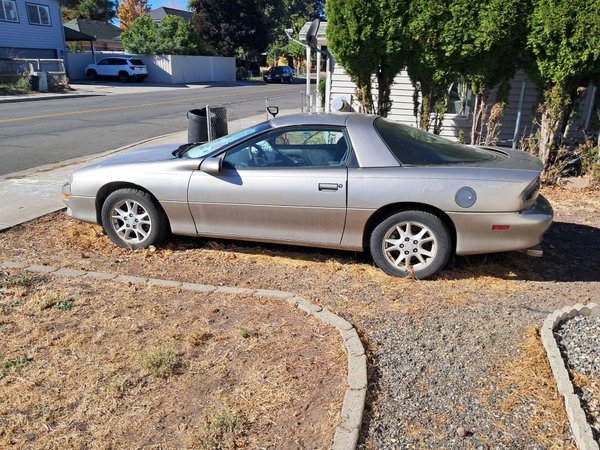 2002 Chevrolet Camaro 