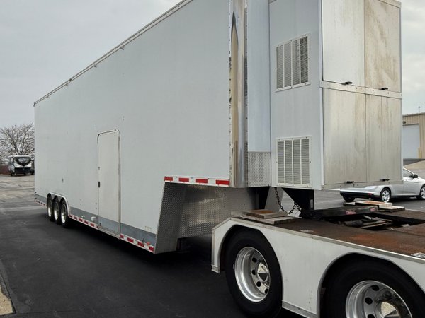 2011 Continental Cargo 40’ stacker  for Sale $34,500 