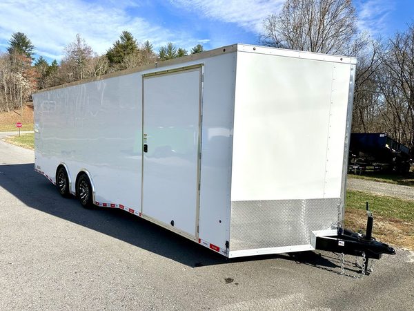 8.5x24 STINGER ENCLOSED TRAILER W/10K GVW  for Sale $12,297 