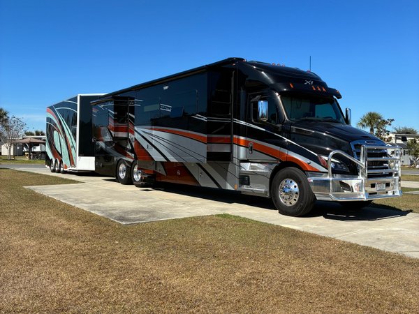 2021 Renegade XL43 Quad slide