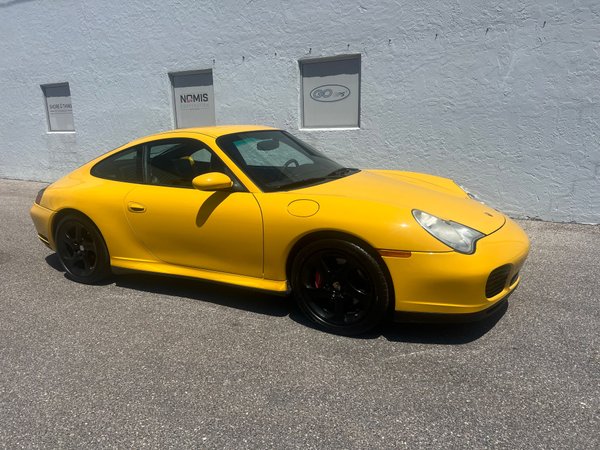 2003 Porsche 911 Carrera 4S