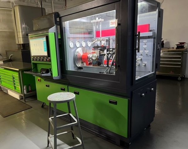 CR825 Injector Test Bench