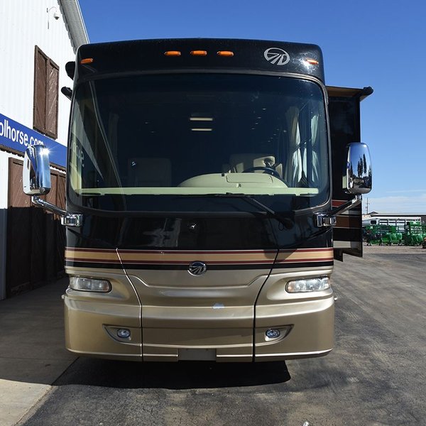 2009 Monaco Camelot 42KSQ 43' Class A Coach RV