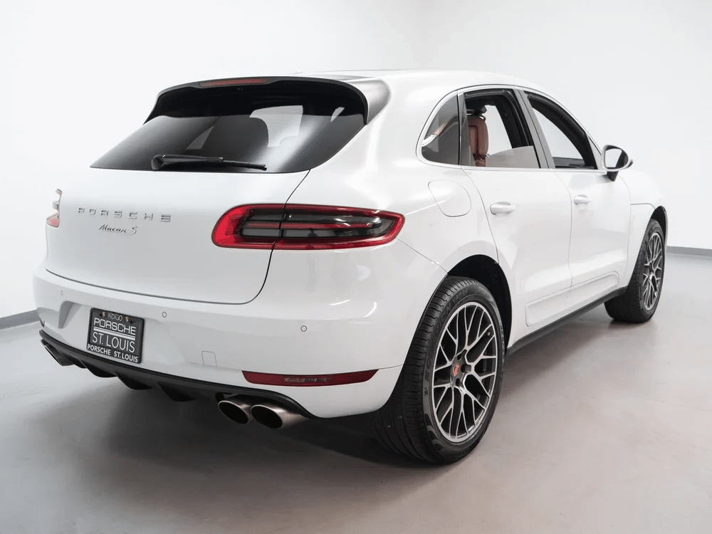 2018 Porsche Macan - 2018 Macan S, CPO, 9.9k Miles, Pristine condition - Used - VIN WP1AB2A5XJLB38342 - 9,900 Miles - 6 cyl - AWD - Automatic - SUV - White - Columbia, MO 65202, United States