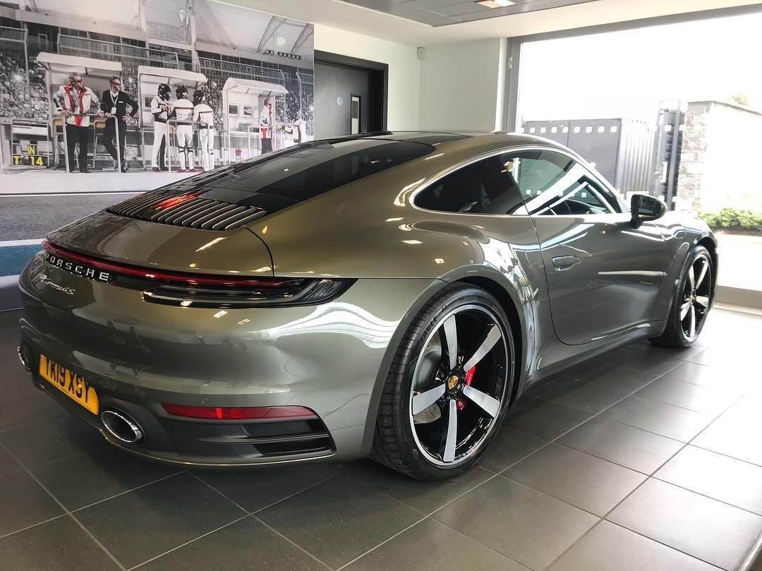 Best color wheels for Adventurine Green Rennlist Porsche Discussion