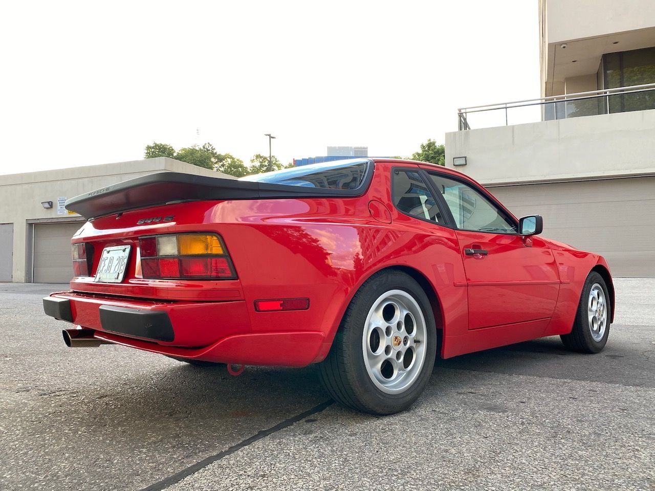 1988 Porsche 944 - 1988 Porsche 944S 16V - 33K Miles - Manual - Original Paint - New - VIN WP0AA0945JN450125 - 4 cyl - 2WD - Manual - Coupe - Red - Toronto, ON M4K3K6, Canada