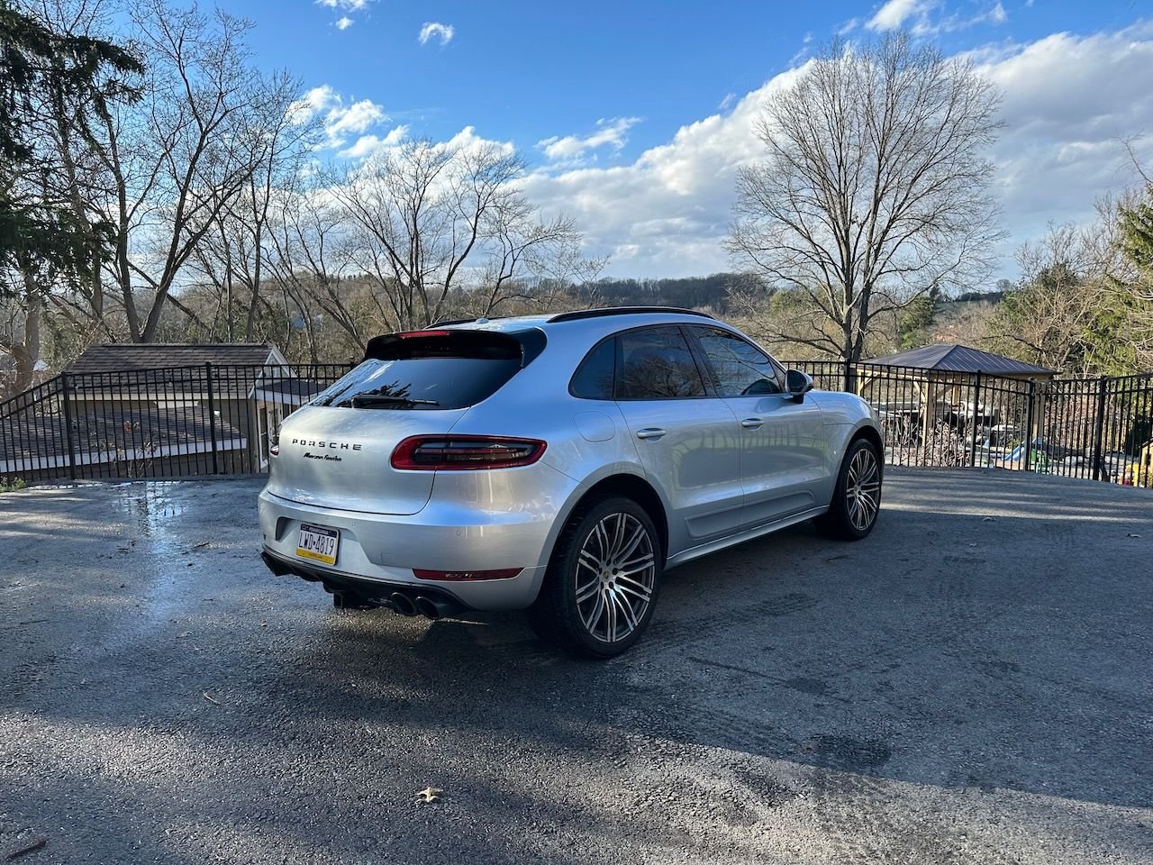 2017 Porsche Macan - 2017 Macan Turbo $38k, 45k Miles, $92k sticker, All Services Done, Pittsburgh PA - Used - VIN WP1AF2A56HLB61261 - 45,500 Miles - 6 cyl - AWD - Automatic - SUV - Silver - Pittsburgh, PA 15241, United States