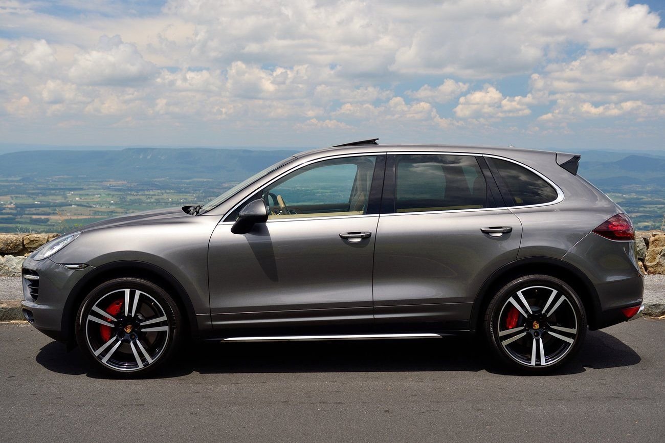 Miscellaneous - Upgrade your 958 Cayenne for winter - Roof Rack, aluminum skid plates, rubber mats - Used - 2011 to 2014 Porsche Cayenne - Carmel-By-The-Sea, CA 93923, United States