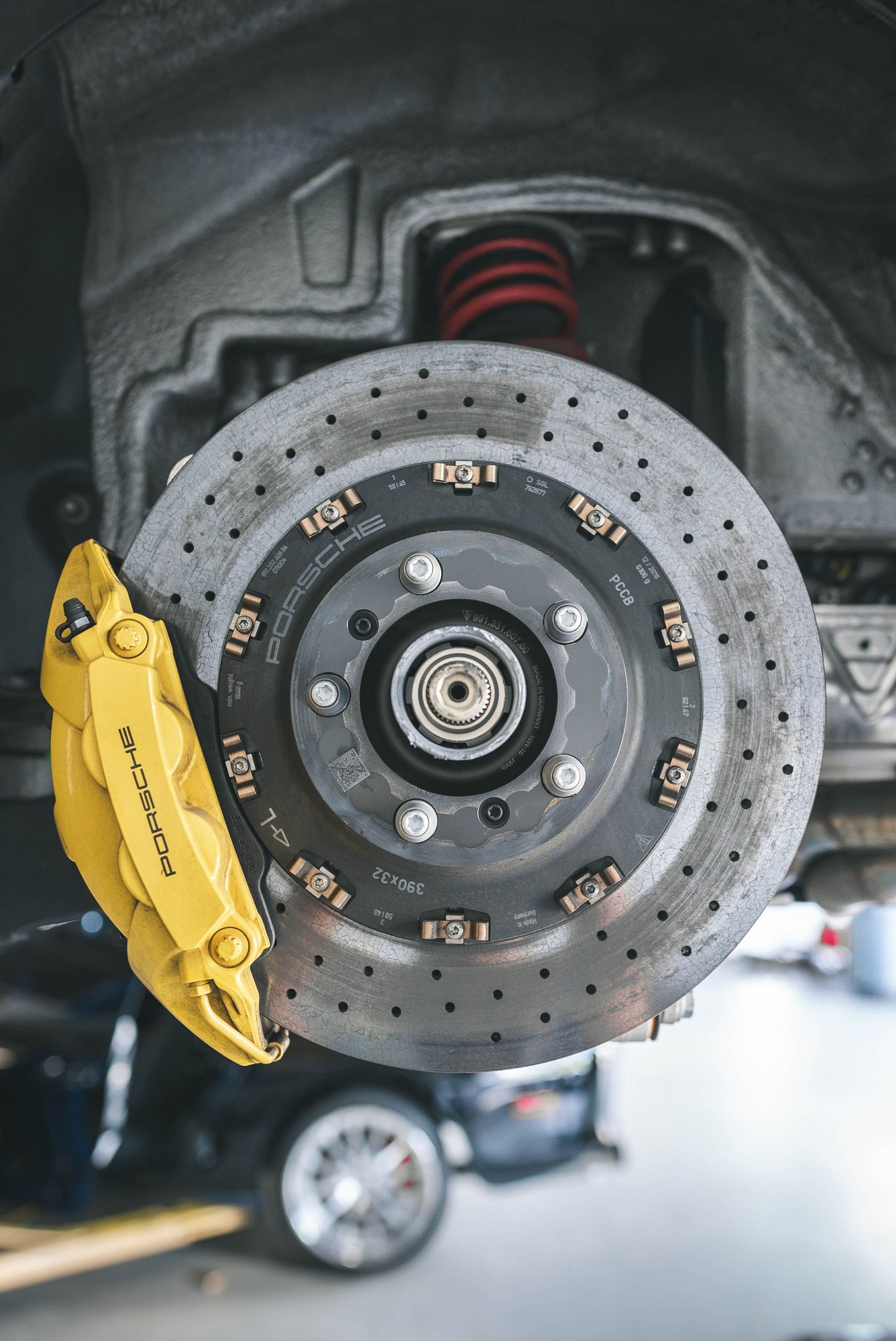 PCCB Brakes for 991 GT3/GT3RS comes with pads and rotors Rennlist