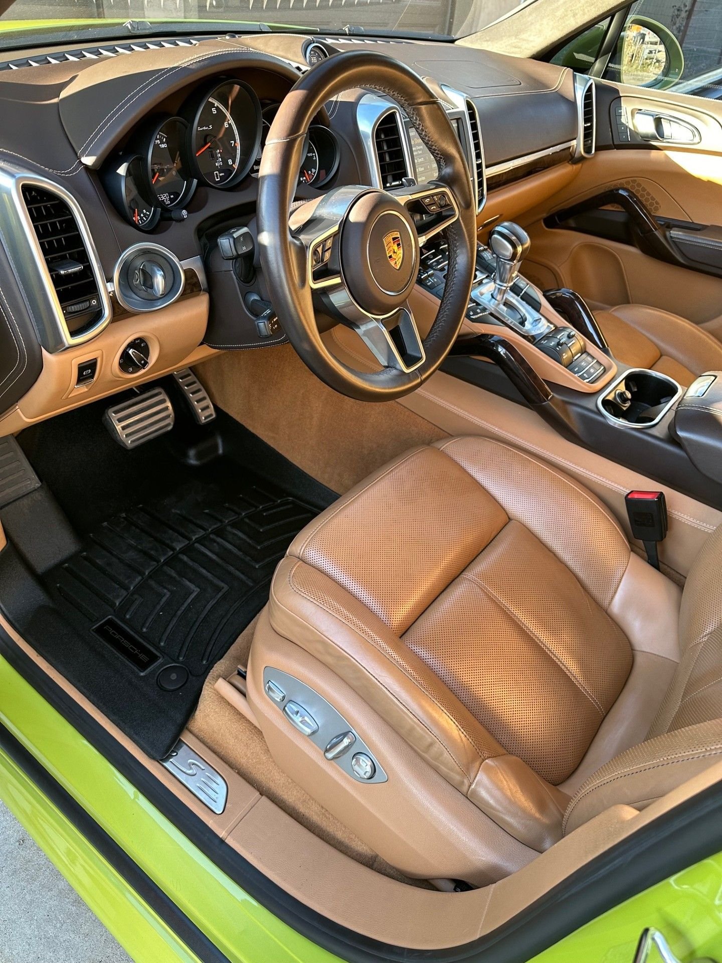 2016 Porsche Cayenne - 2016 Porsche Cayenne Turbo S – Peridot Metallic – $189K MSRP – Excellent Condition - Used - VIN WPA1C2A2XGLA86660 - 86,000 Miles - 8 cyl - AWD - Automatic - SUV - Other - Durango, CO 81301, United States