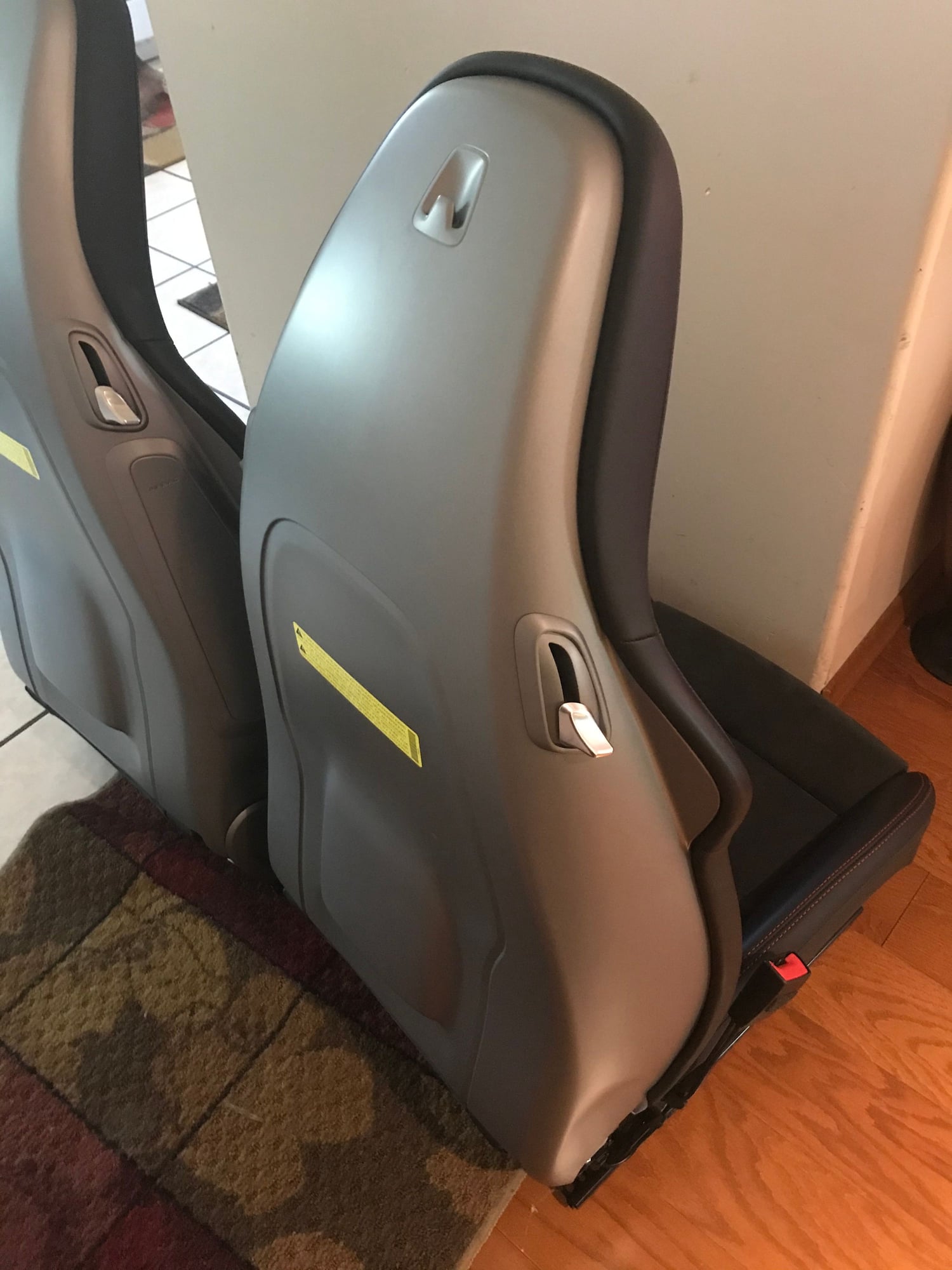 Interior/Upholstery - 991 gt3 sport plus 18 way seats - Used - 2013 to 2018 Porsche 911 - Arcadia, CA 91016, United States