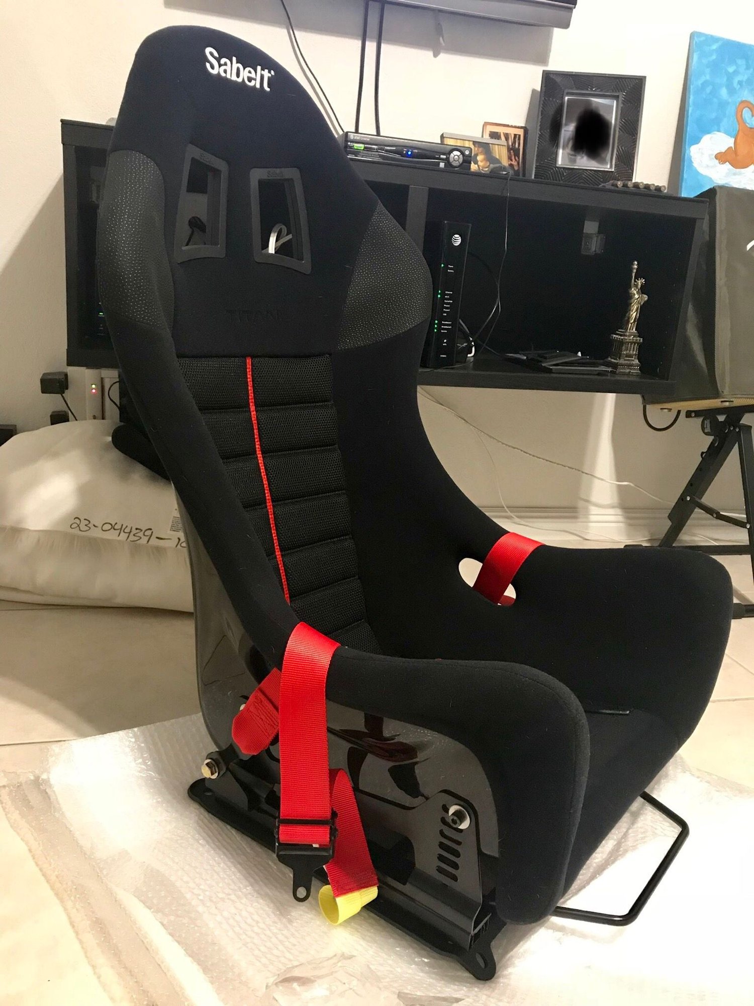 GMG RSR Rollbar, GMG Seat Base, GMG Harness Retainers and Sabelt Titan