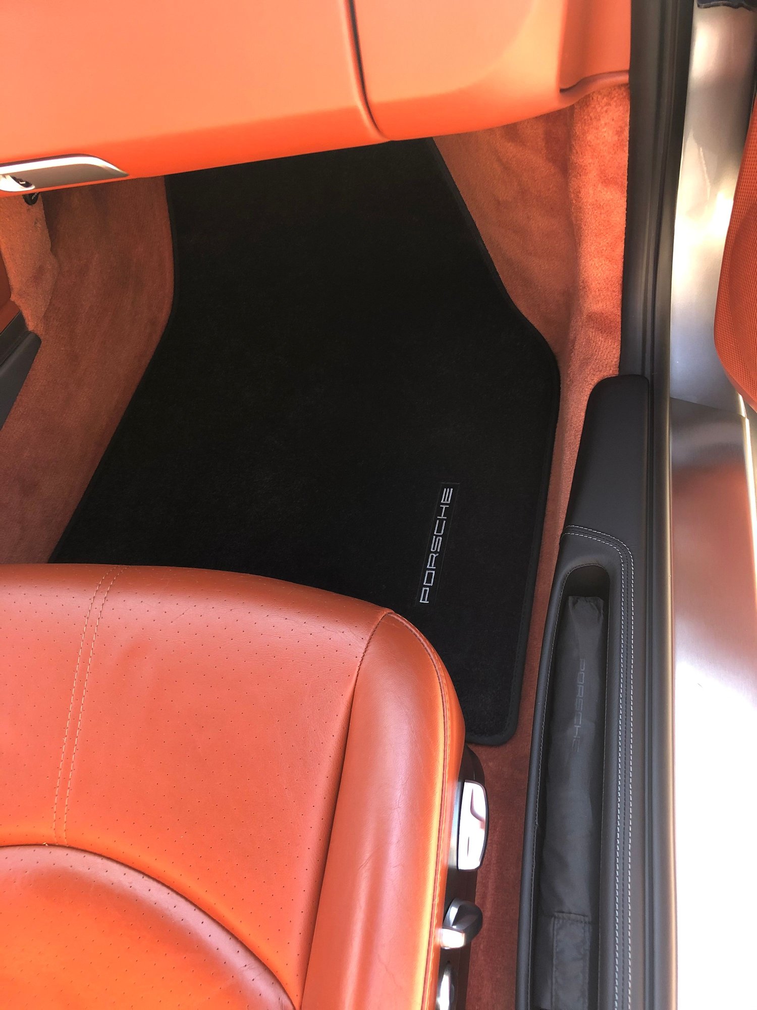 2006 Porsche 911 - Extremely well Spec’d and rare 2006 Carrera S manual - Used - VIN WP0AB29996S742843 - 87,250 Miles - 6 cyl - 2WD - Manual - Coupe - Silver - Boca Raton, FL 33432, United States