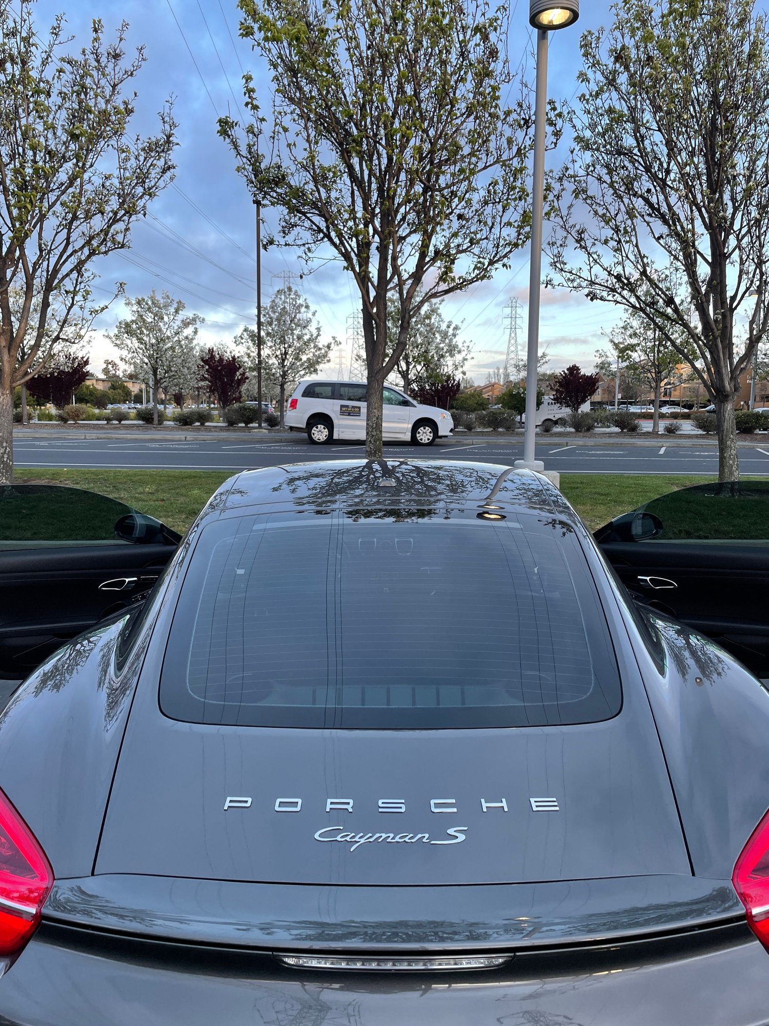 2016 Porsche Cayman - '16 Cayman S in immaculate condition - Used - VIN WP0AB2A80GK185101 - 34,300 Miles - 6 cyl - 2WD - Automatic - Coupe - Gray - Foster City, CA 94404, United States