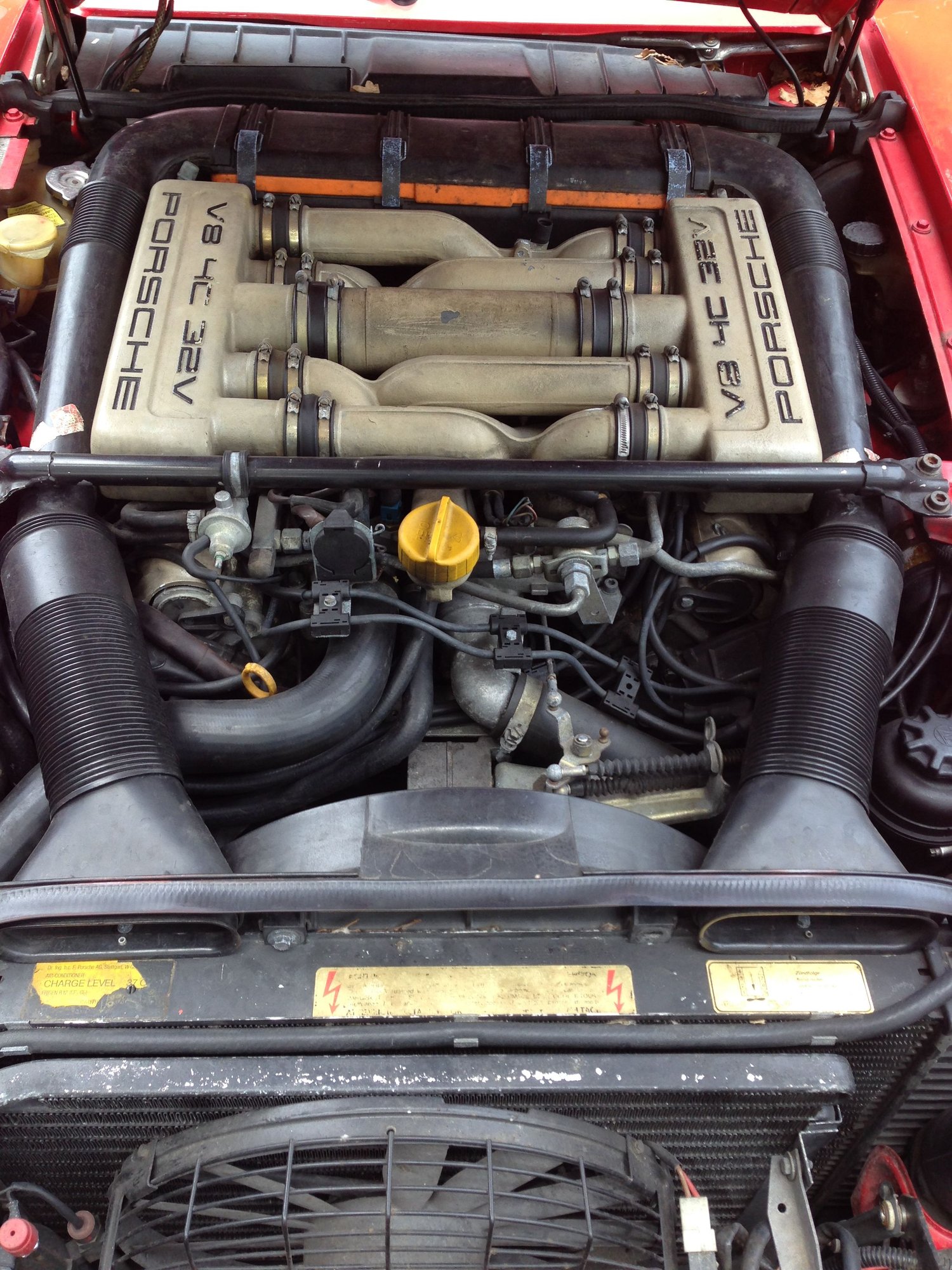 1986 Porsche 928 - 1986.5 928S 5-speed manual with LSD and adjustable Koni shocks - Used - VIN WP0JB0925GS862454 - 146,300 Miles - 8 cyl - 2WD - Manual - Hatchback - Red - Enumclaw, WA 98022, United States
