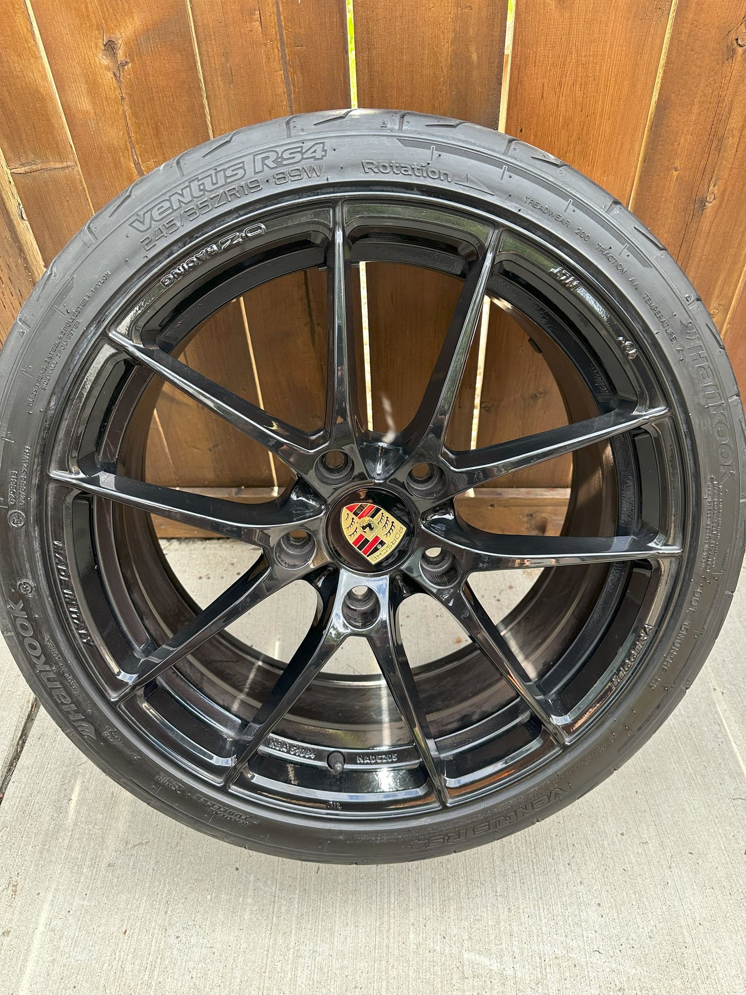 Wheels and Tires/Axles - **MINT** 19" OZ Leggera HLT for Widebody 997 - Used - 2006 to 2012 Porsche 911 - Calgary, AB T2M1Y1, Canada