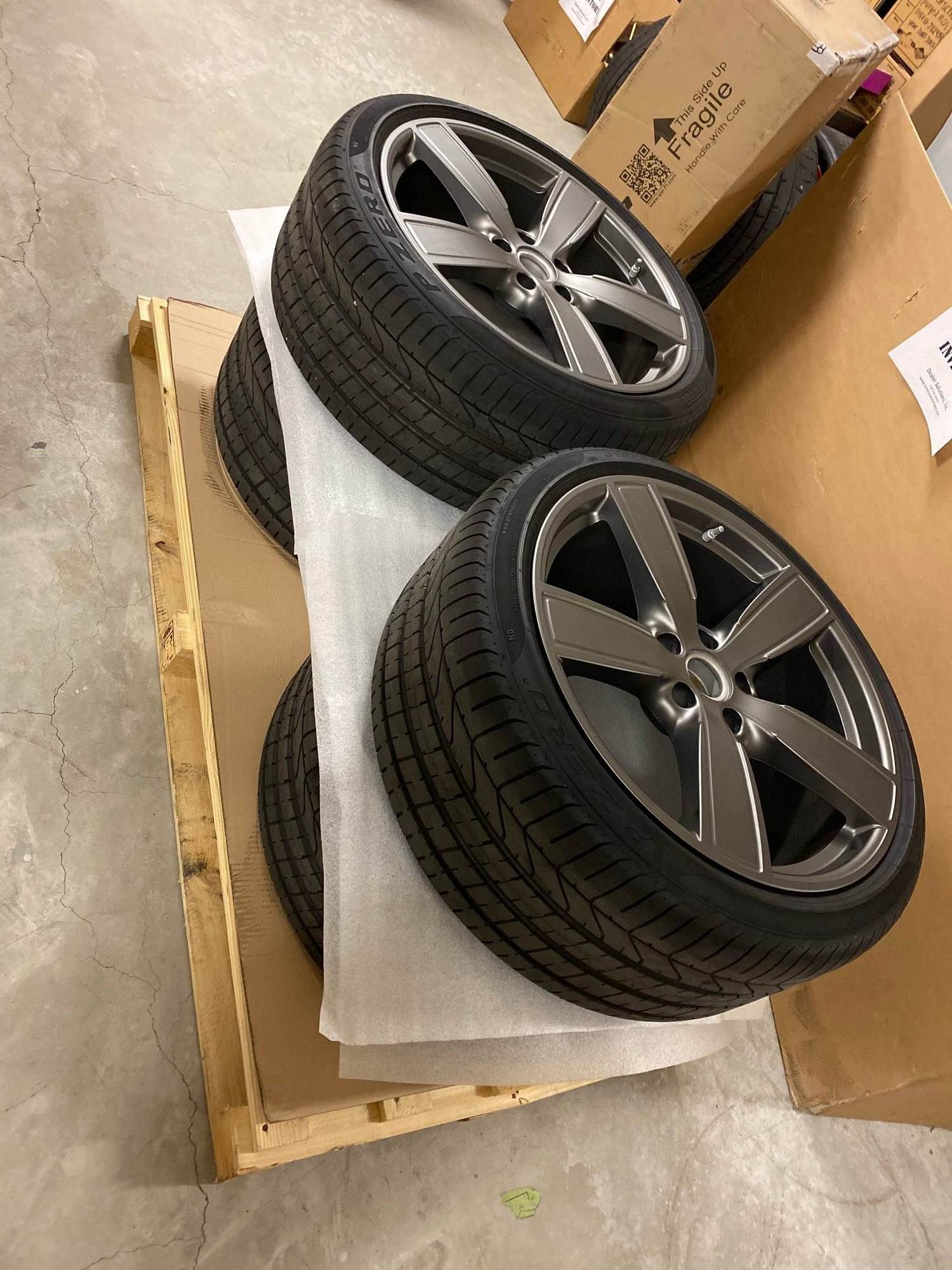 Wheels and Tires/Axles - 22" Cayenne Sport Classic wheels in satin platinum - New - 2019 to 2020 Porsche Cayenne - Los Gatos, CA 95030, United States