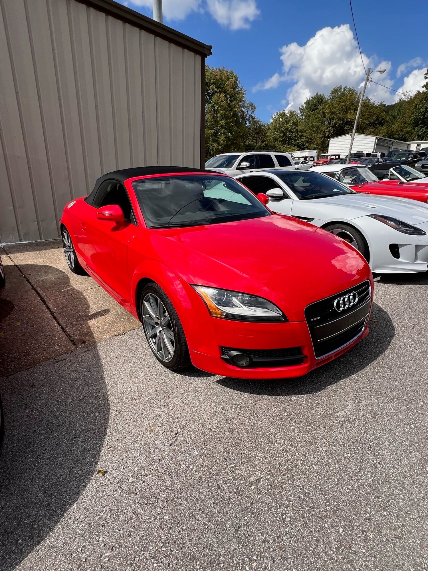 2008 Audi TT Quattro - 2008 Audi TT CONVERTIBLE ***VERY RARE*** 3.2L with MANUAL TRANSMISSION!!! - Used - VIN TRURD38J981001119 - 61,000 Miles - 6 cyl - AWD - Manual - Convertible - Red - Seaford, NY 11783, United States