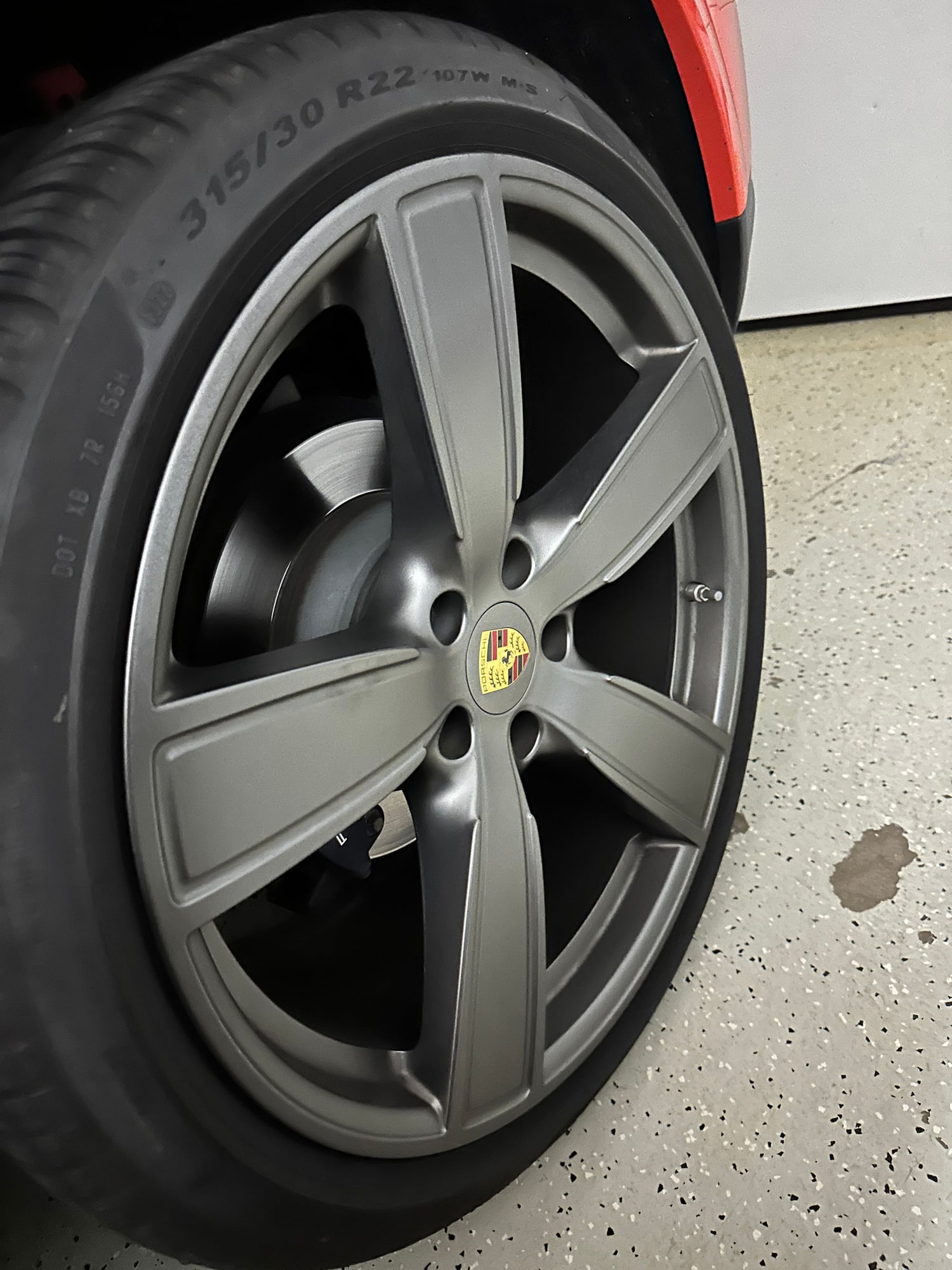 Wheels and Tires/Axles - 2020 Porsche Cayenne wheels 22” willing to trade to 21”or 20” - Used - -1 to 2024  All Models - Elk Grove Village, IL 60007, United States