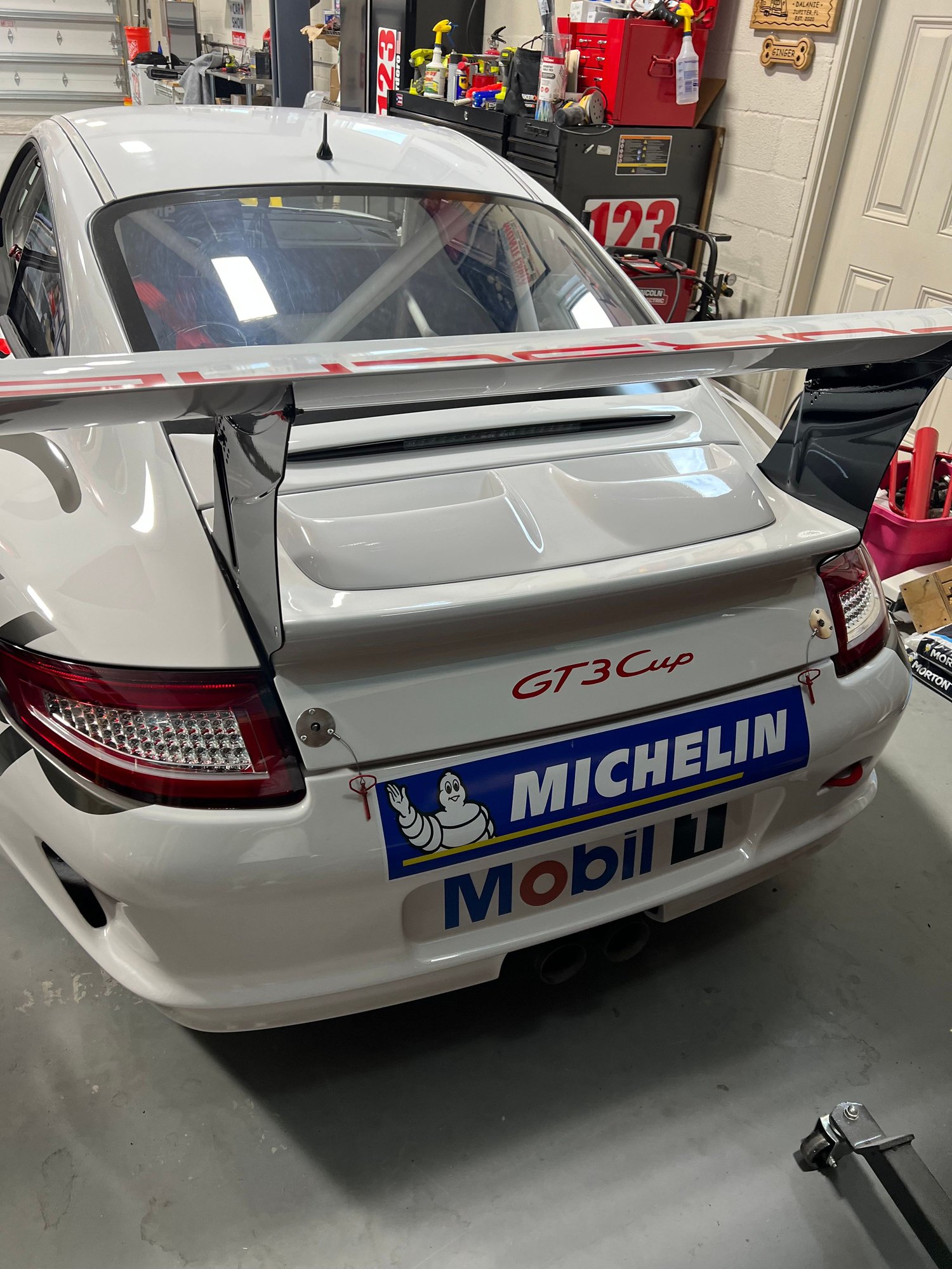 2008 Porsche GT3 - Porsche GT3 CUP RACE CAR Super Clean and Sorted 60 hrs on drive train - Used - VIN WP0ZZZ99Z8S798099 - 6 cyl - 2WD - Manual - Coupe - White - Jupiter, FL 33478, United States