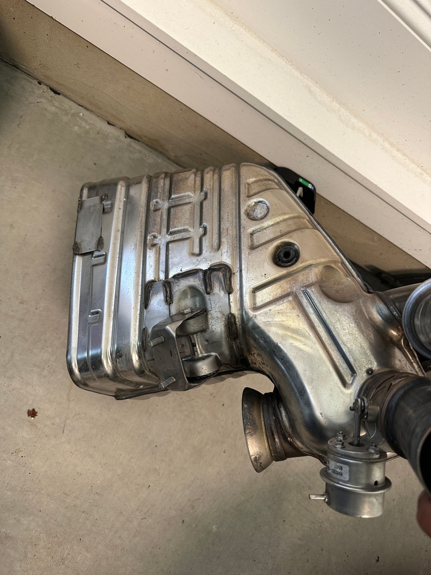 Engine - Exhaust - 991 GT3RS Mufflers (corner cans) - Used - 2016 to 2019 Porsche 911 - Charlotte, NC 28211, United States
