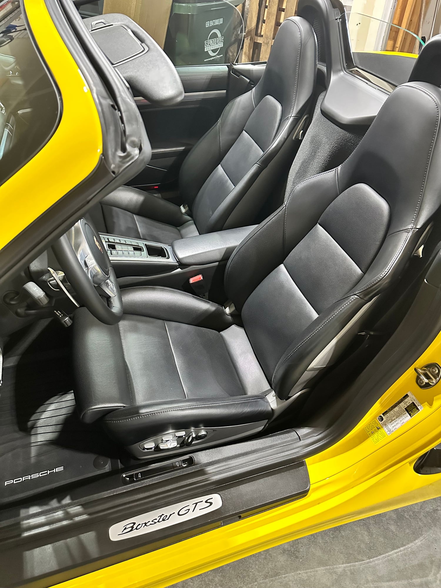 2015 Porsche Boxster - 981 Boxster GTS (2015) For Sale - Used - VIN WP0CB2A81FS140465 - 34,638 Miles - 6 cyl - 2WD - Automatic - Convertible - Yellow - Cincinnati, OH 45065, United States