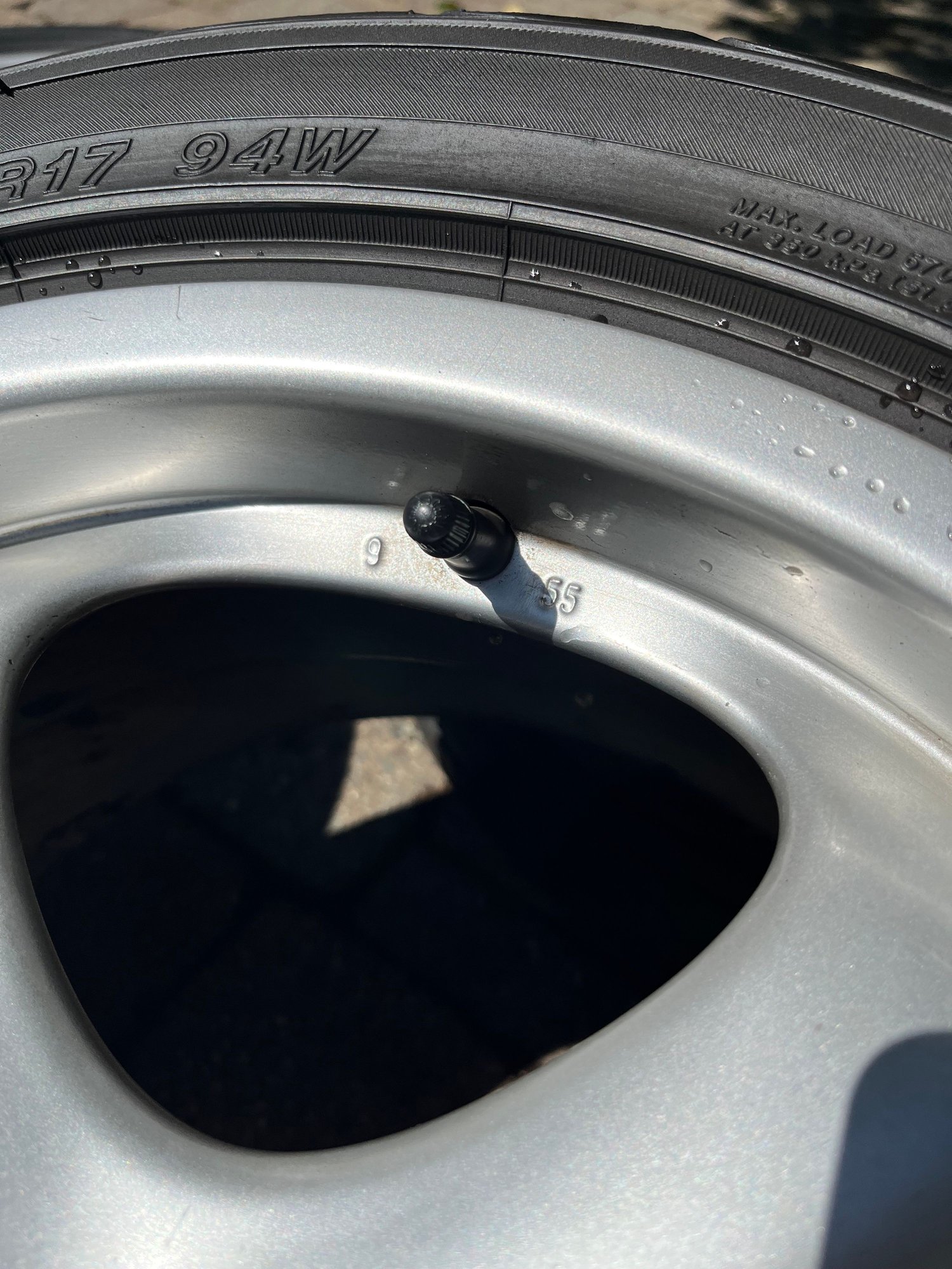 Wheels and Tires/Axles - OEM Porsche 17” Cup 2 wheels - Used - 1989 to 1998 Porsche 911 - Seattle, WA 98112, United States