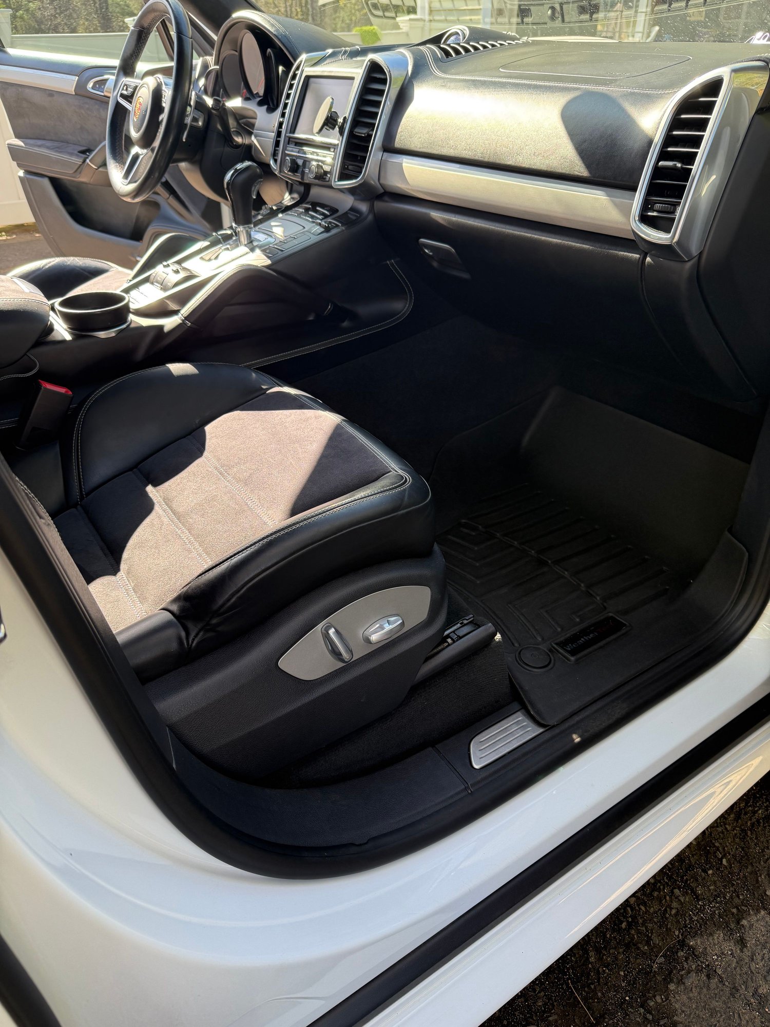 2016 Porsche Cayenne - 2016 Porsche Cayenne GTS - Carrara White - 108K Miles - CT - Used - VIN WP1AD2A26GLA72445 - 108,500 Miles - 6 cyl - AWD - Automatic - SUV - White - Killingworth, CT 06419, United States