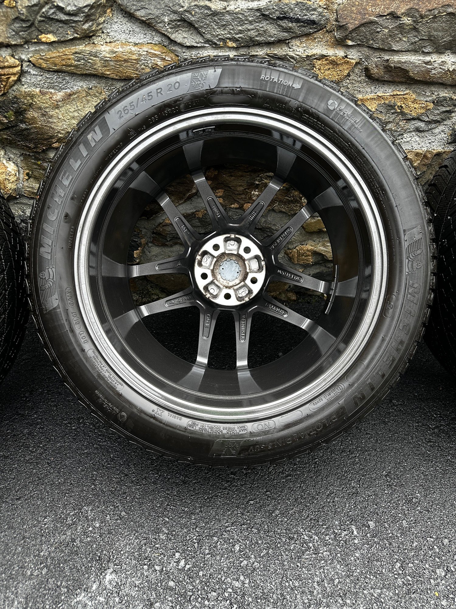 Wheels and Tires/Axles - OEM 20" Macan winter wheel / tire set. Only used one season! - Used - All Years Porsche Macan - Poughkeepsie, NY 12601, United States