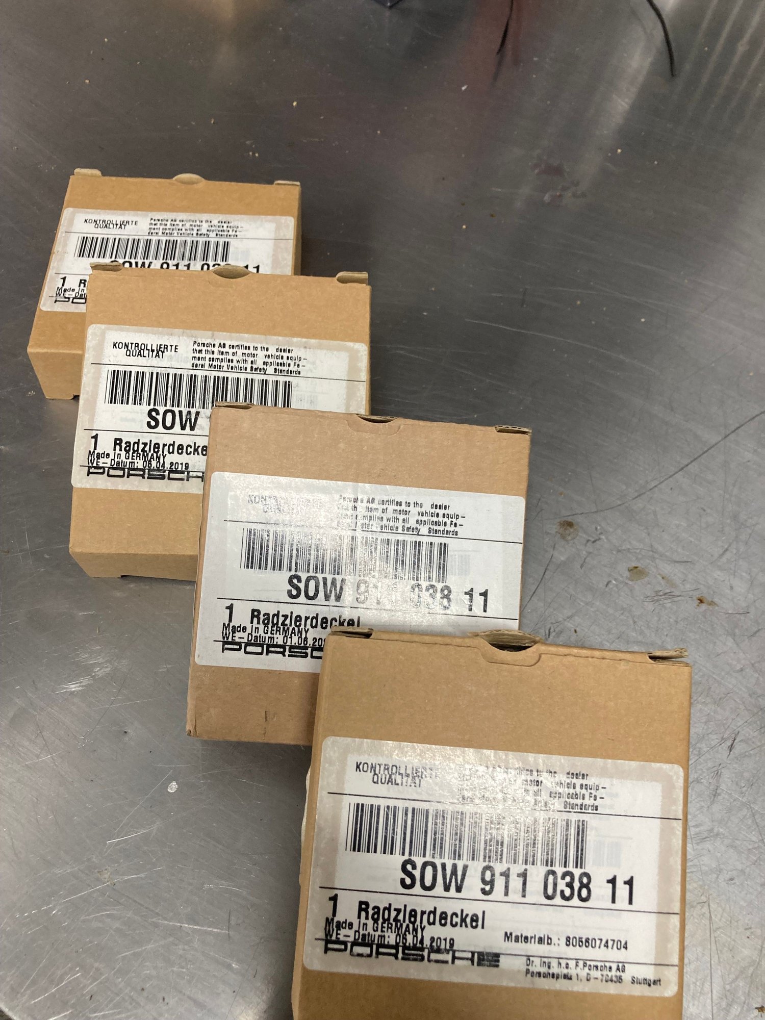 Wheels and Tires/Axles - OEM Porsche Black Fuchs Wheel Centers, Set of 4 - New - -1 to 2025  All Models - Santa Rosa Beach, FL 32459, United States