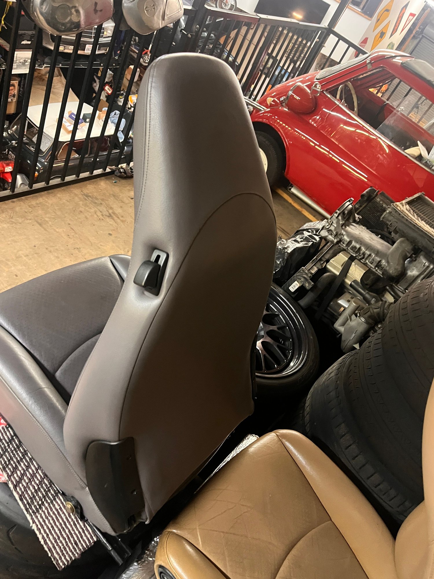 Interior/Upholstery - Porsche 993 front seats Classic Gray 8way / 4way - Used - San Carlos, CA 94070, United States