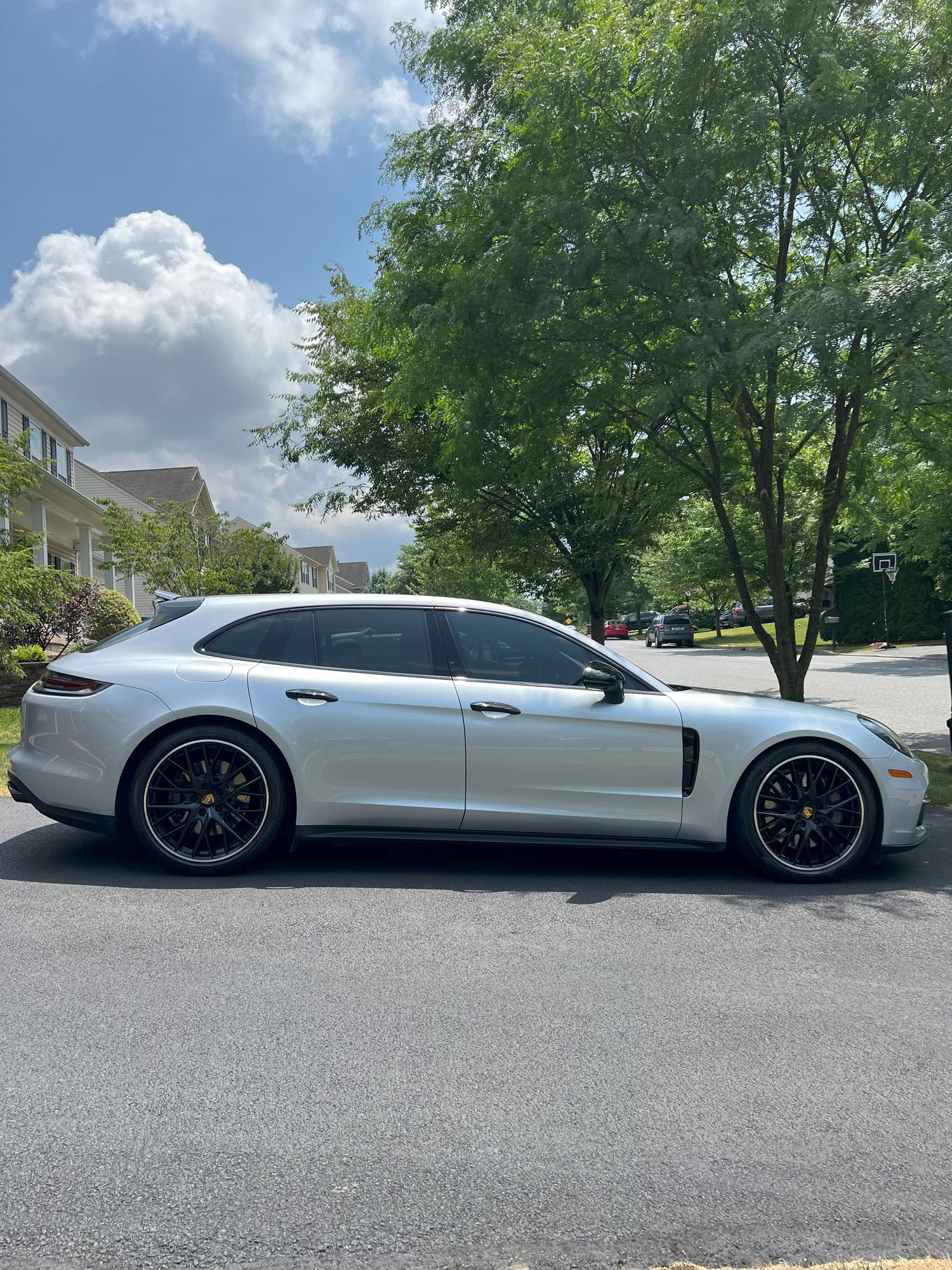 2018 Porsche Panamera - 2018 Porsche Panamera 4S Sport Turismo - Used - VIN WP0CB2A78JL190886 - 35,900 Miles - 6 cyl - AWD - Automatic - Hatchback - Silver - Allentown, PA 18104, United States