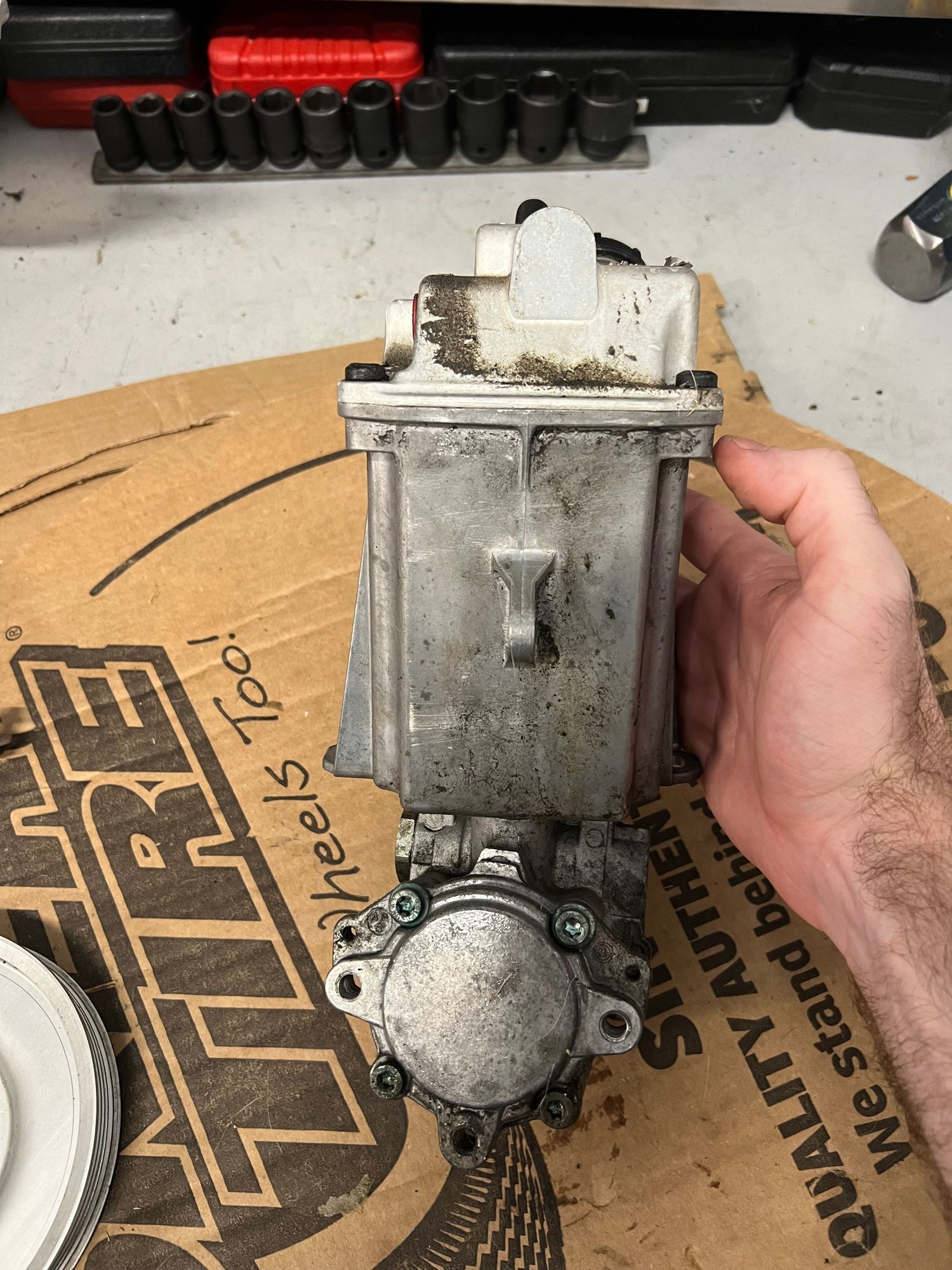 2004 Porsche GT3 - 996 GT3 power steering pump and reservoir - Accessories - $700 - Tampa, FL 33603, United States