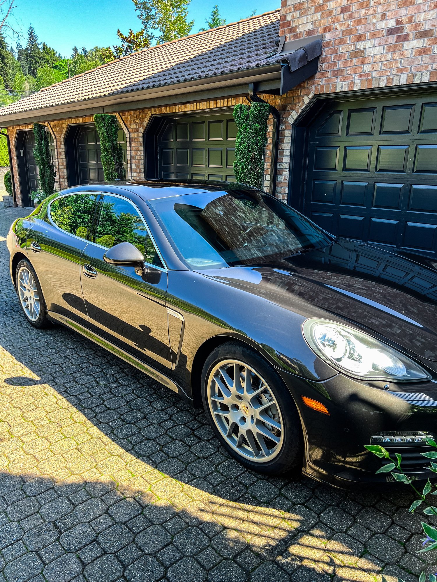 2010 Porsche Panamera - 2010 Panamera S - Used - VIN WP0AB2A7XAL060664 - 64,500 Miles - 8 cyl - 2WD - Automatic - Sedan - Gray - Kirkland, WA 98033, United States