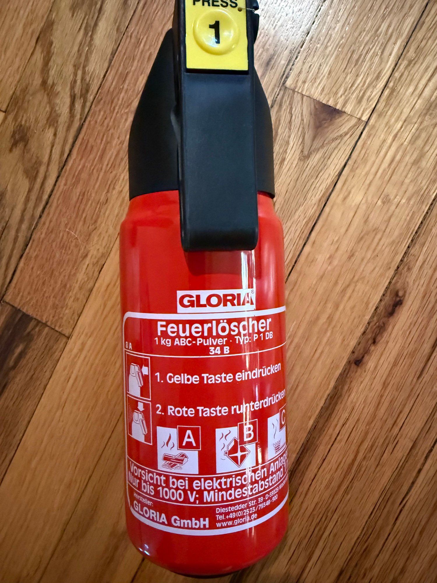 Accessories - Factory Fire Extinguisher - New - -1 to 2026  All Models - Mountain View, CA 94080, United States